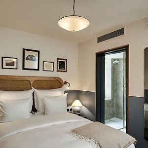 Kamer met een King Size Bed